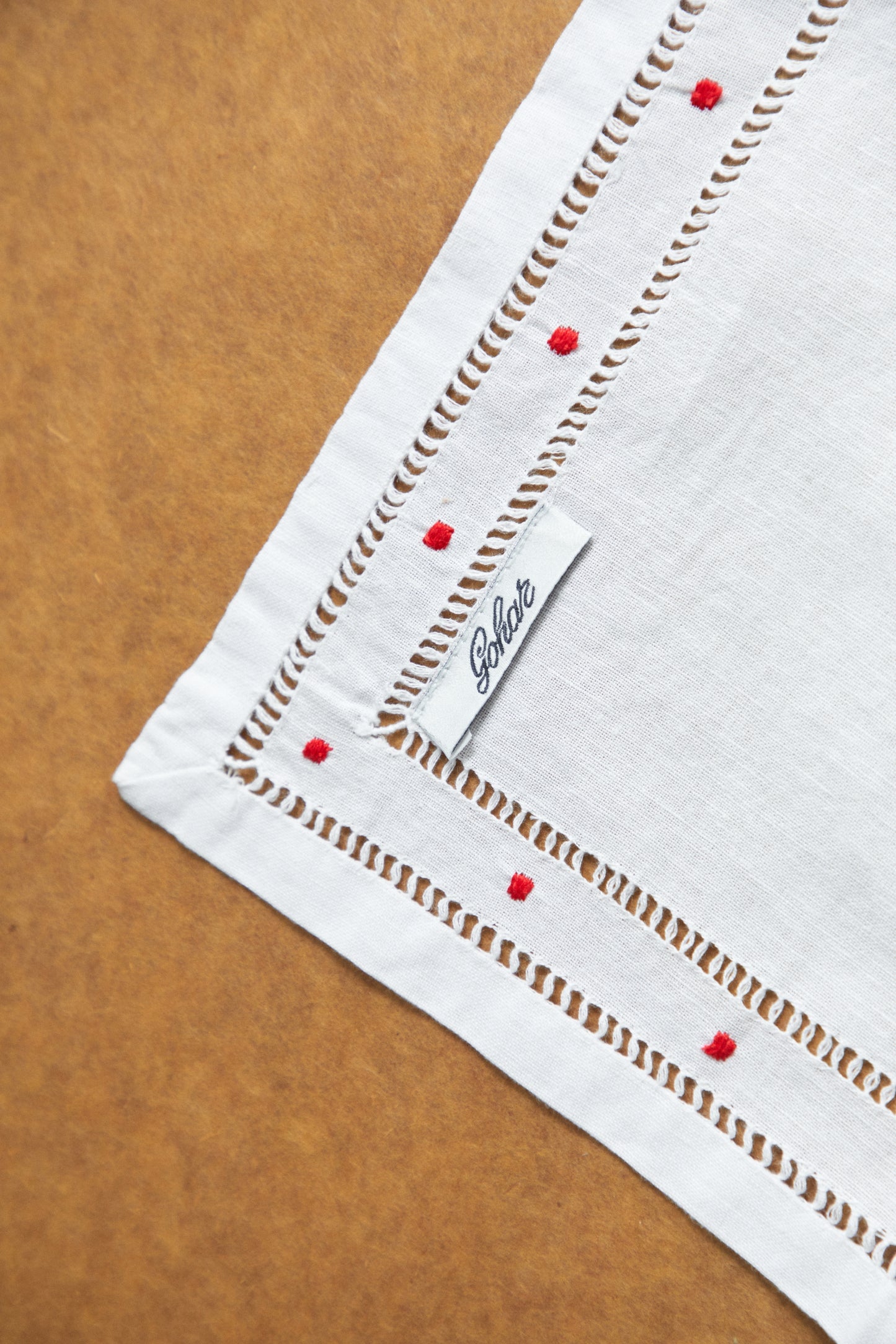 PLACEMAT WITH À-JOUR STITCH & DOT EMBROIDERY [SET / 2PCS]